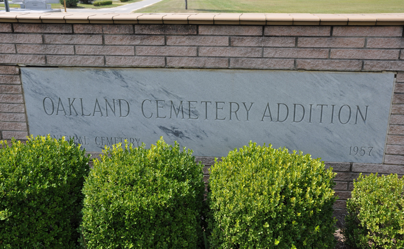 Oakland Cemetery