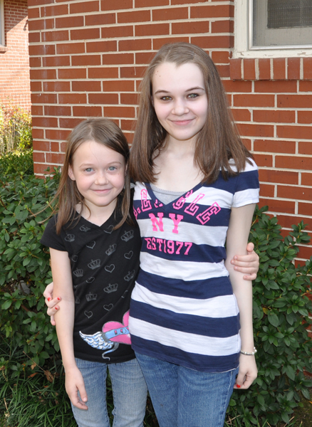 Anna and Chelsea Mathews